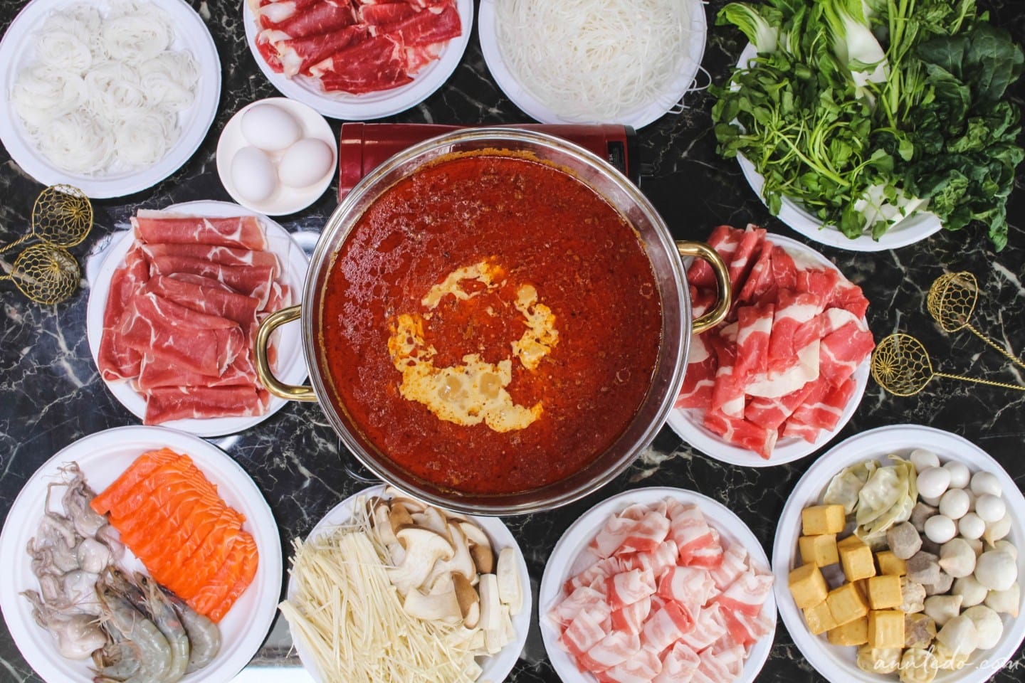 Cambodian Hot Pot // Ya-Hon - Ann Le Do