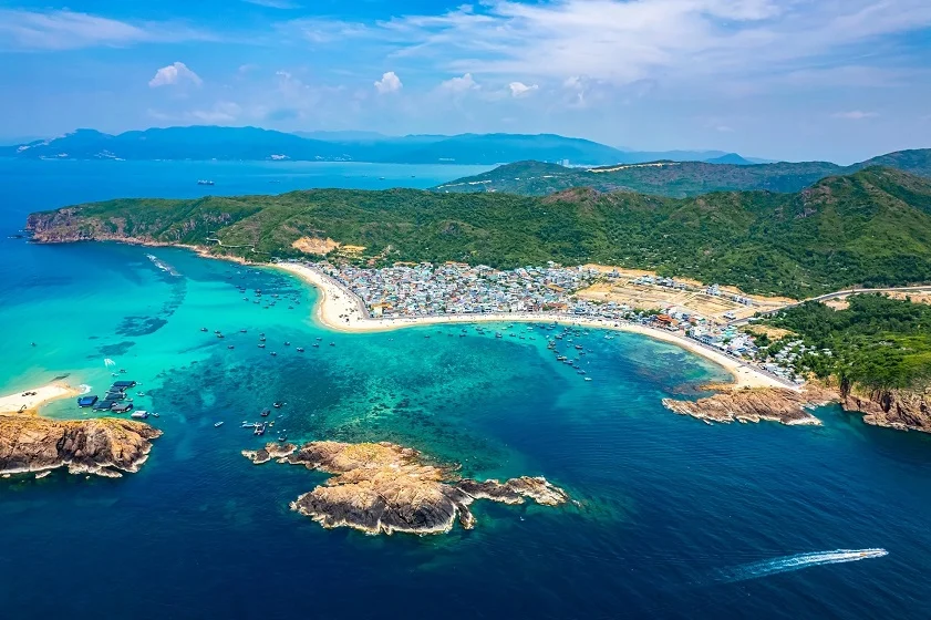 bãi biển quy nhơn