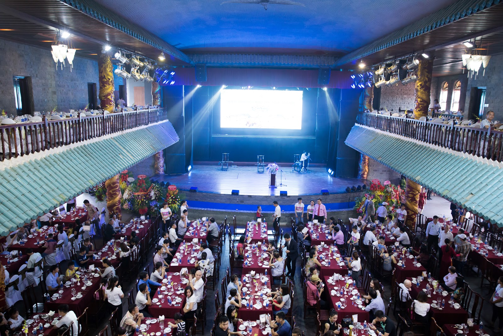 gala-dinner-thien-duong-bao-son
