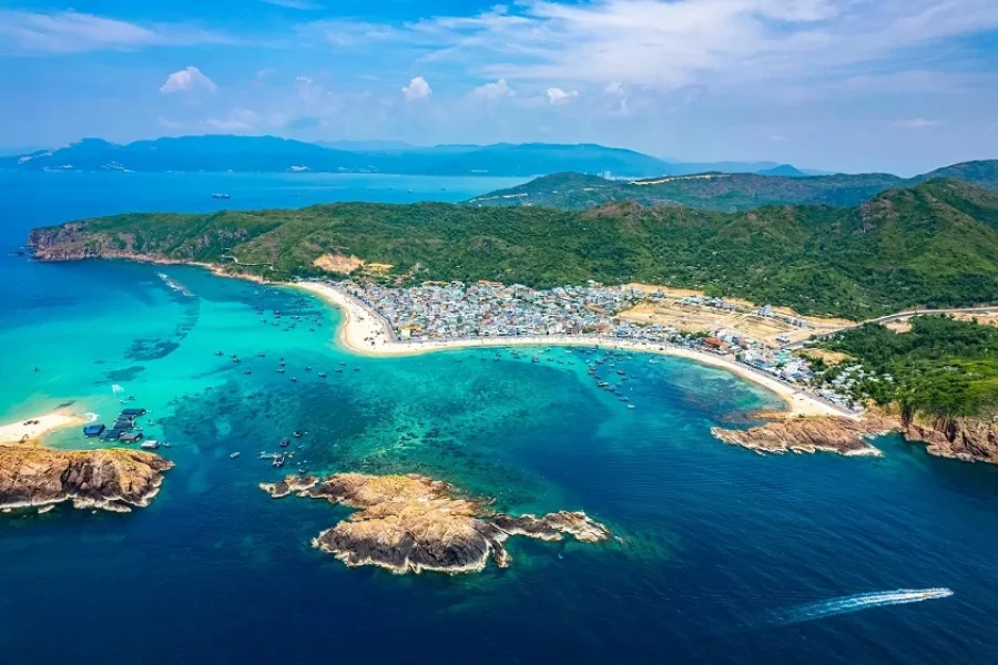 bãi biển quy nhơn